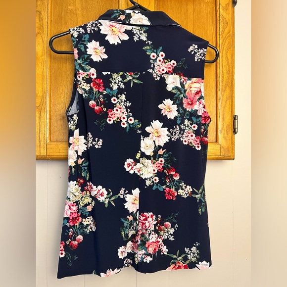 Ralph Lauren Floral Sleeveless Button-down Blouse, Womens Petite M - Picture 5 of 6